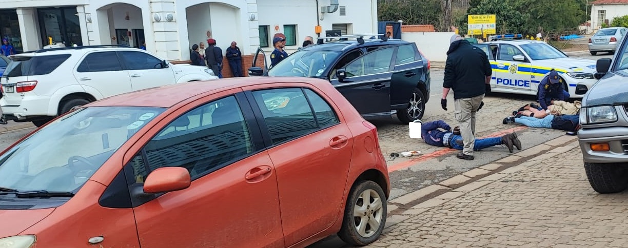 Garden Route Flying Squad recovers stolen vehicle and goods in Riversdale