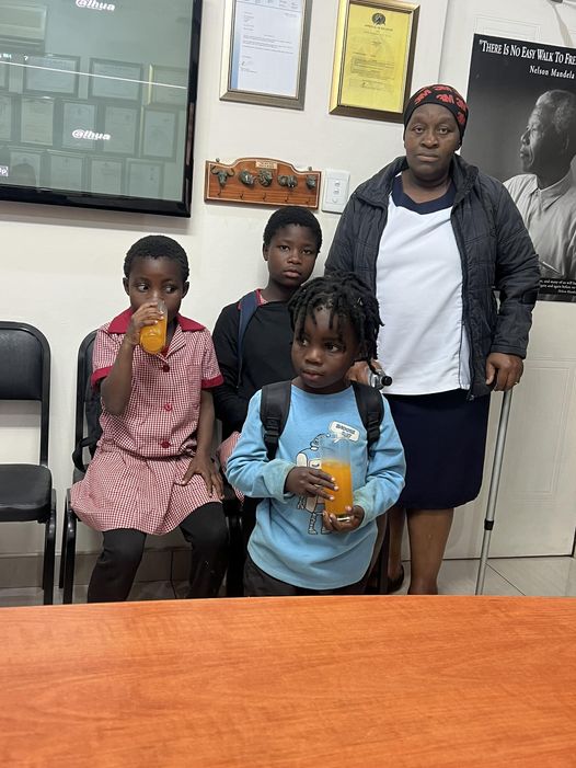 Stranded Siblings Found 13 Kilometres From Home: Oakford - KZN