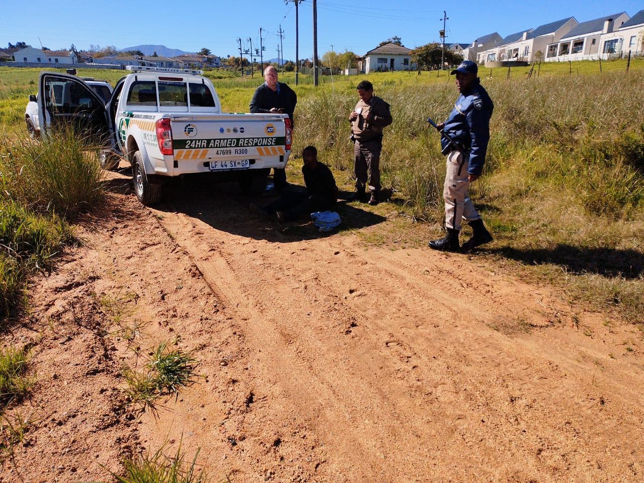 Two robbery suspects arrested on a farm in Paarl