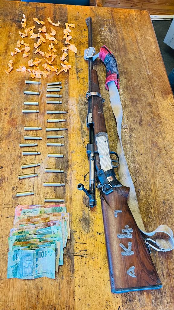 Three suspects arrested with unlicensed rifle and ammunition