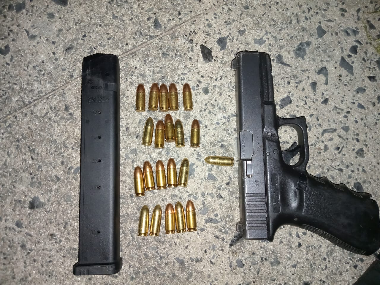 Several suspects arrested and five firearms recovered in different incidents in the Western Cape