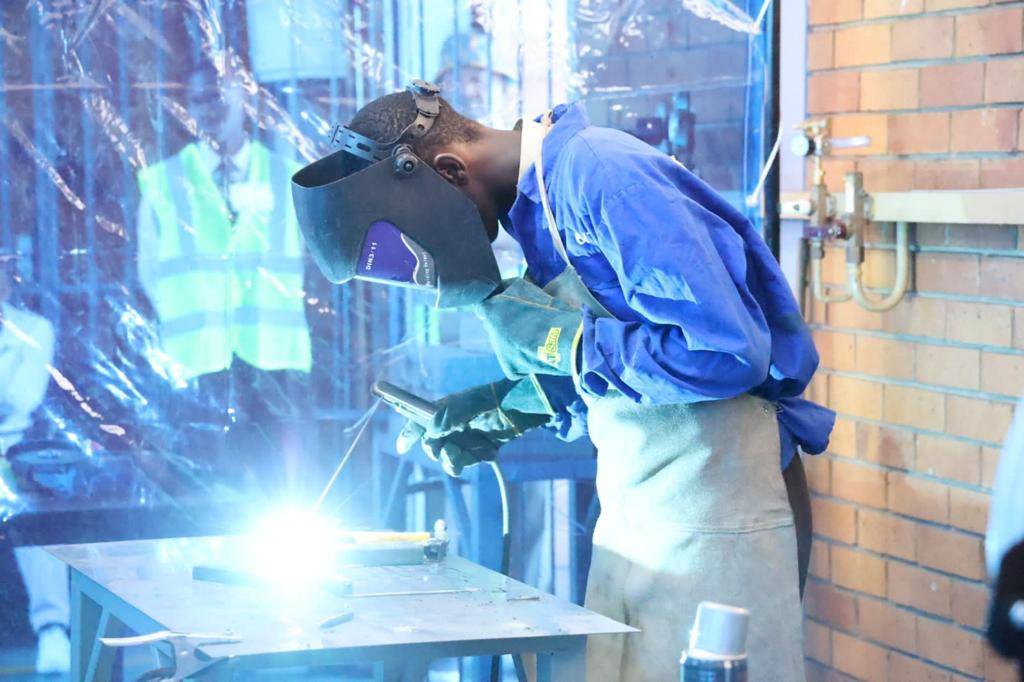 Supporting businesses to address occupational health and safety in South African risk-sensitive industries