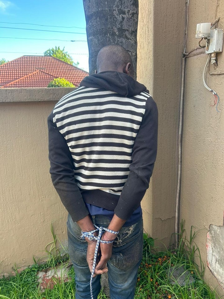 One suspect arrested for stealing a vehicle battery in Johannesburg