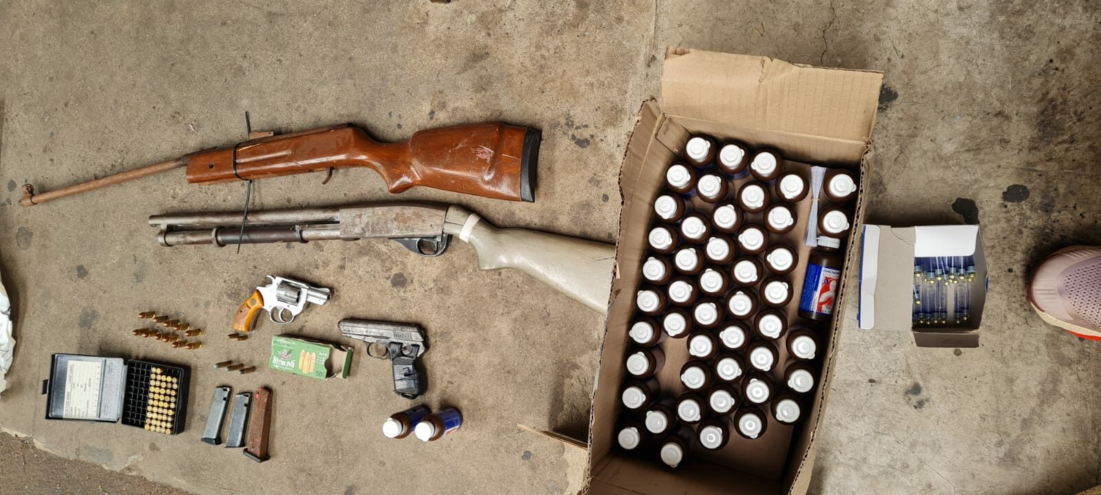 Firearms and ammunition recovered at a storage facility on Syringia Avenue