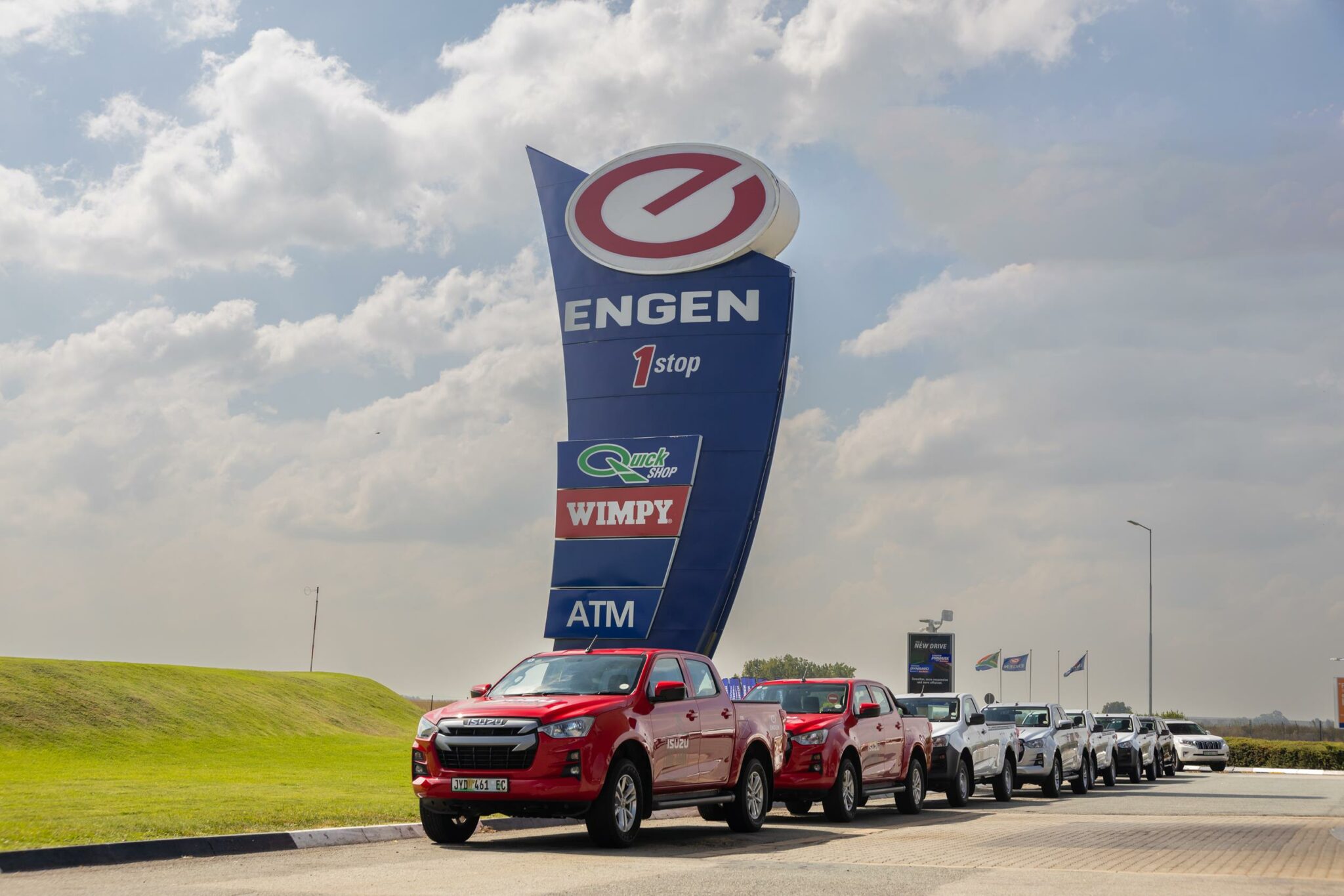 ISUZU and Engen gear up for another 1 Tank Challenge