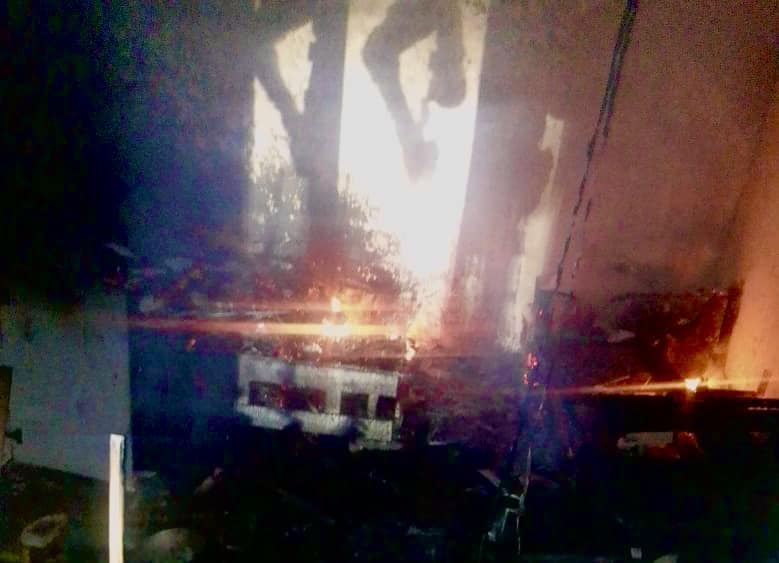 Man suffers extensive burns in a house fire in Hazelmere