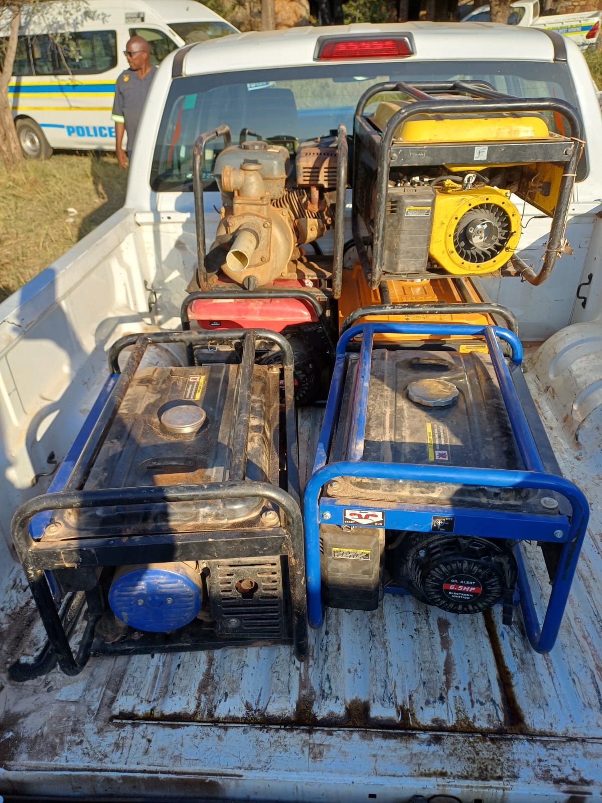 Vala Umgodi members continue to arrest undocumented foreign nationals and confiscate illegal mining equipment