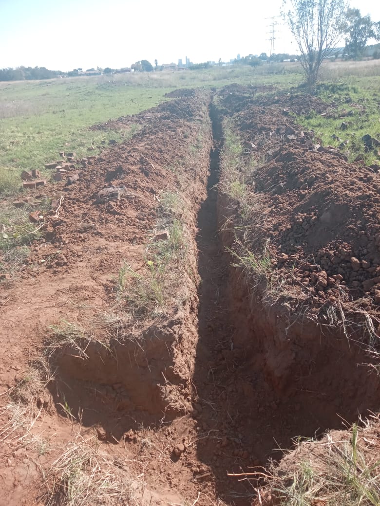 Multi-disciplinary approach leads to swift arrest of four suspects caught in the act of digging up cables in Heidedal