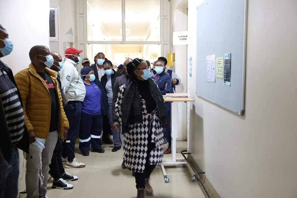 Premier Maqueen visits Matjhabeng hospitals