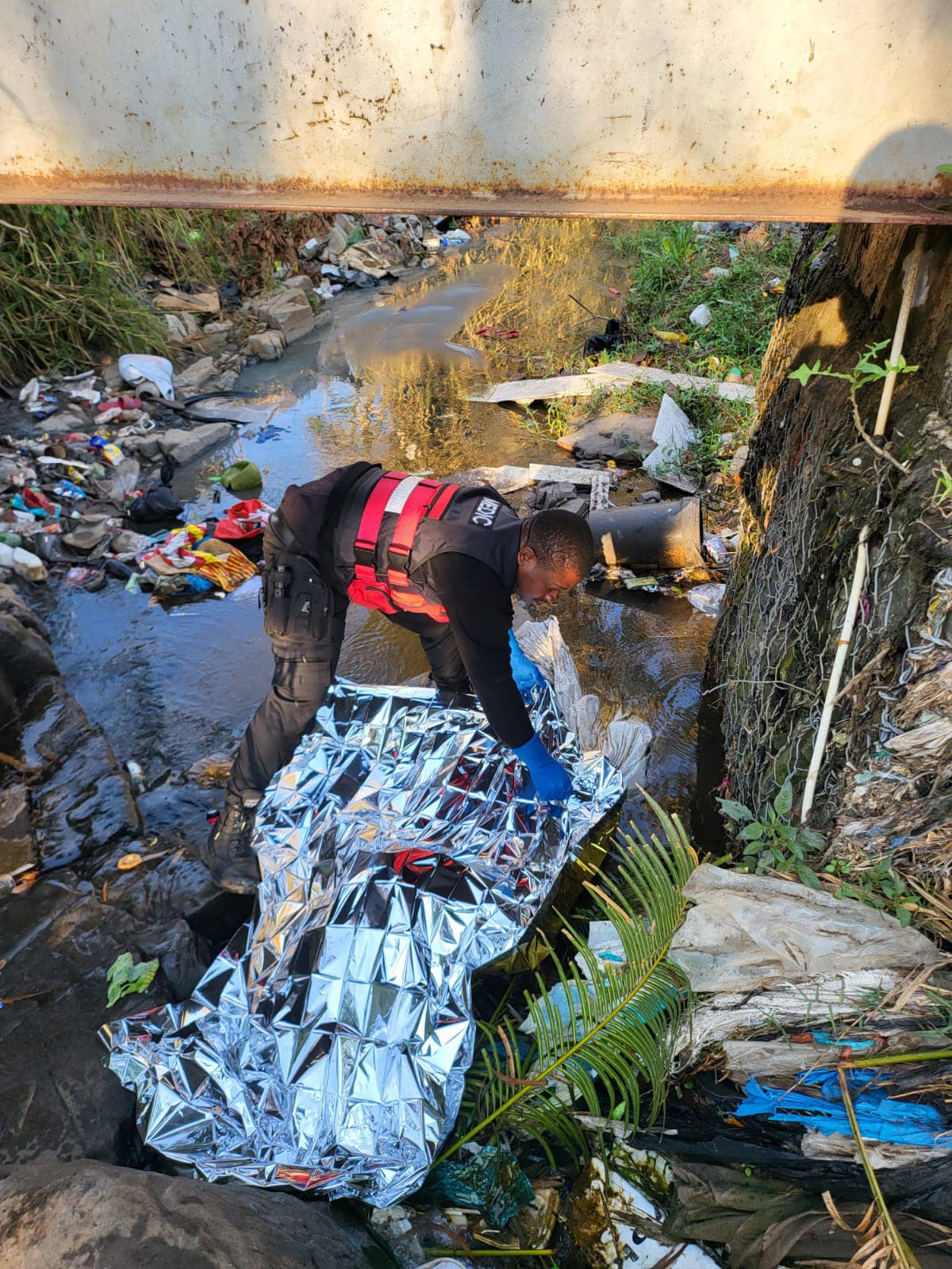 The body of a woman was discovered in a river in Magwaveni