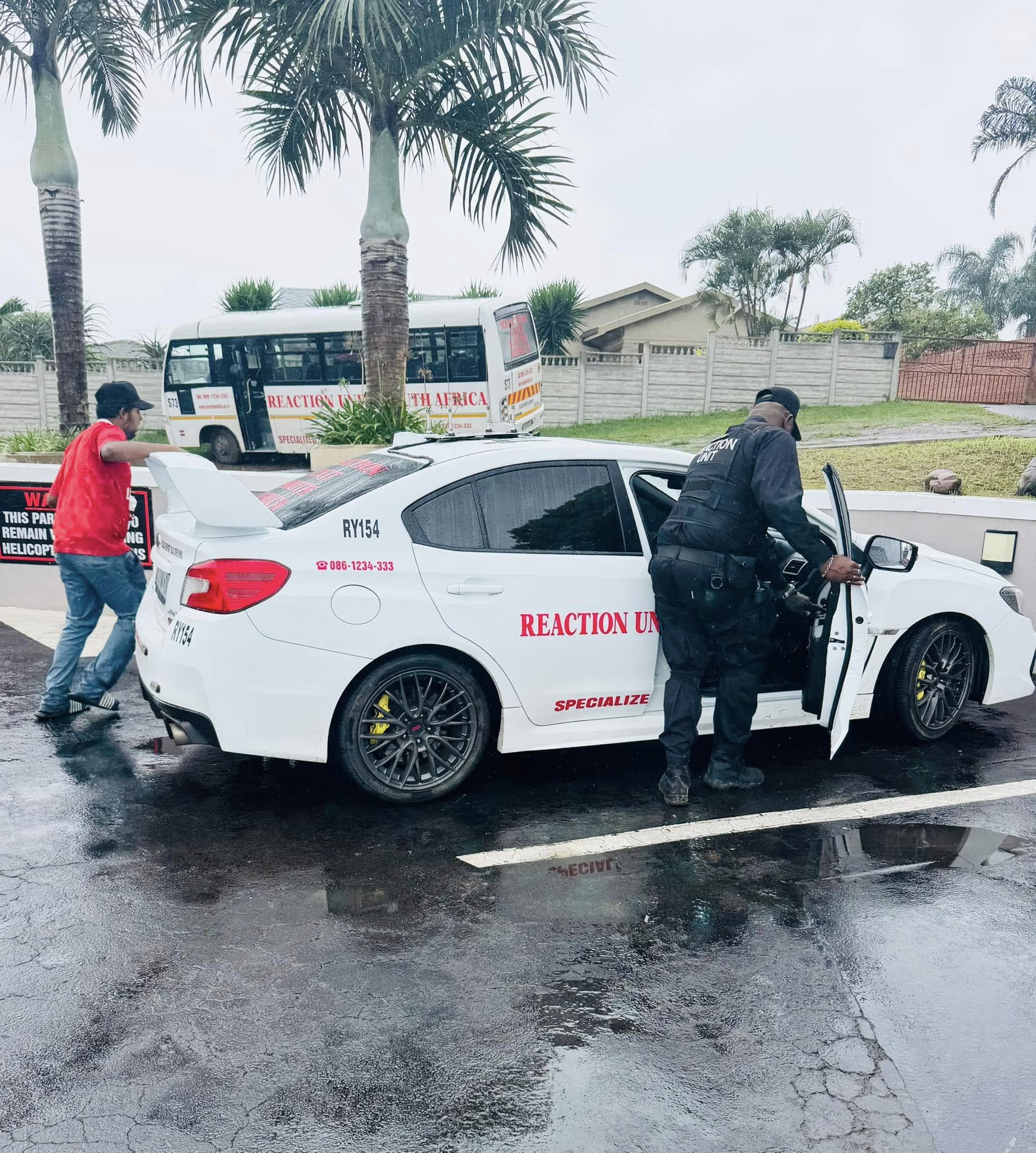 Man robbed and stabbed in Verulam CBD