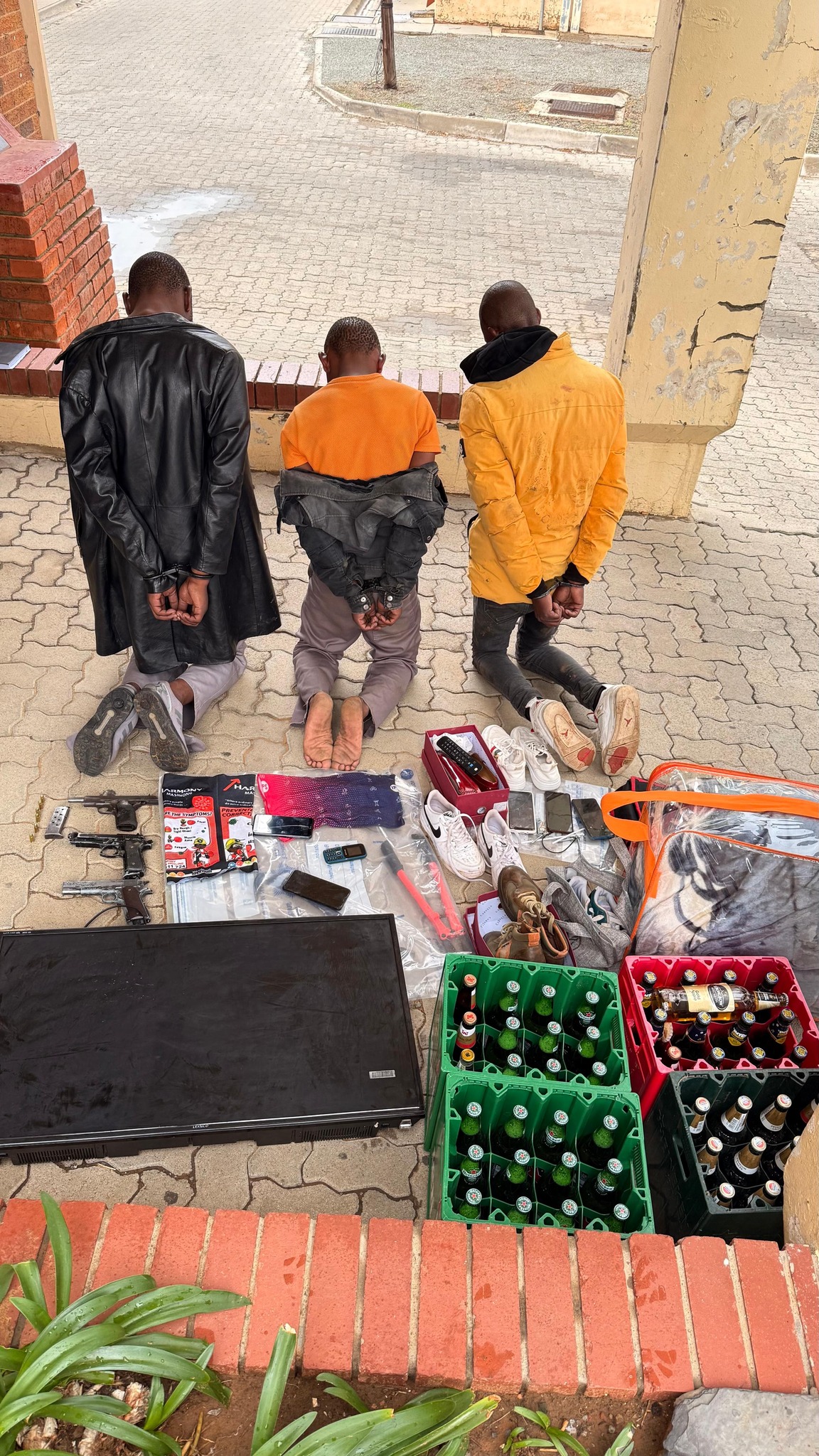 Police swift response leads to the arrest of three house robbery suspects in Thabong