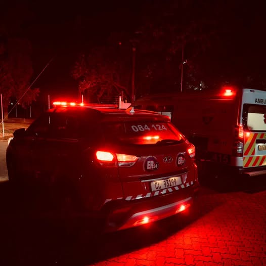 Serious injury after a shooting at the scene of a collision on the N1, Touws River