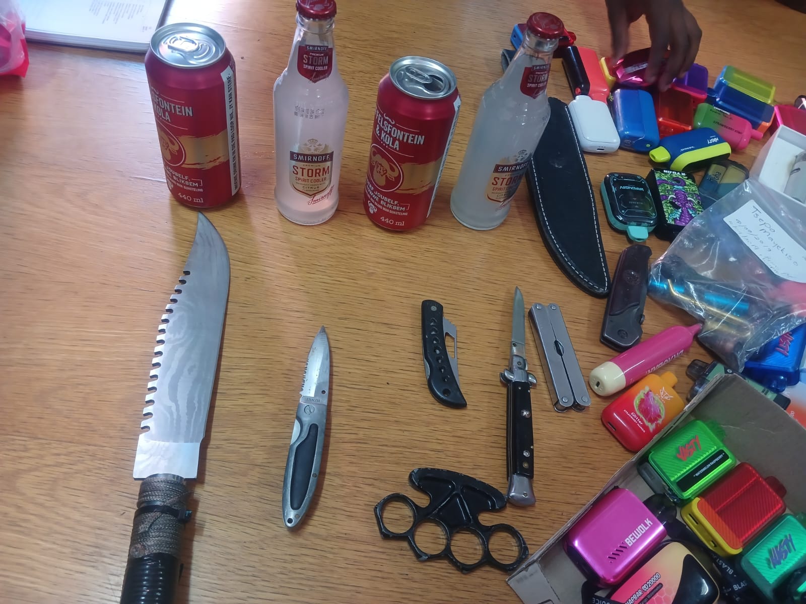 School search operation at Hoërskool De Anker in Sector 3 of the policing precinct