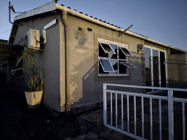Tragic House Fire Claims Life in Phoenix