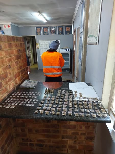 Suspect arrested for the possession of unlicensed ammunition and dealing in illicit substance in the Delmore Gardens area