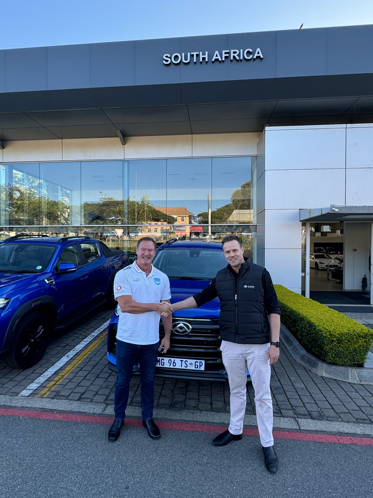 LDV South Africa Announces Prestigious Partnership with President and General Manager of the Blue Bulls Rugby Union