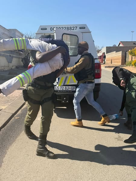 Four suspects arrested for the possession of illegal substances