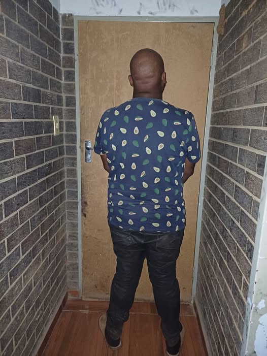 Police arrest man for possession of suspected precious metals and intimidation