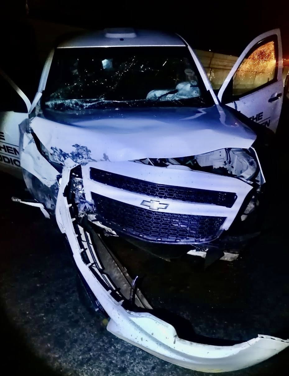 Bakkie Crashes Into Concrete Barriers: N2 Umhlanga - KZN