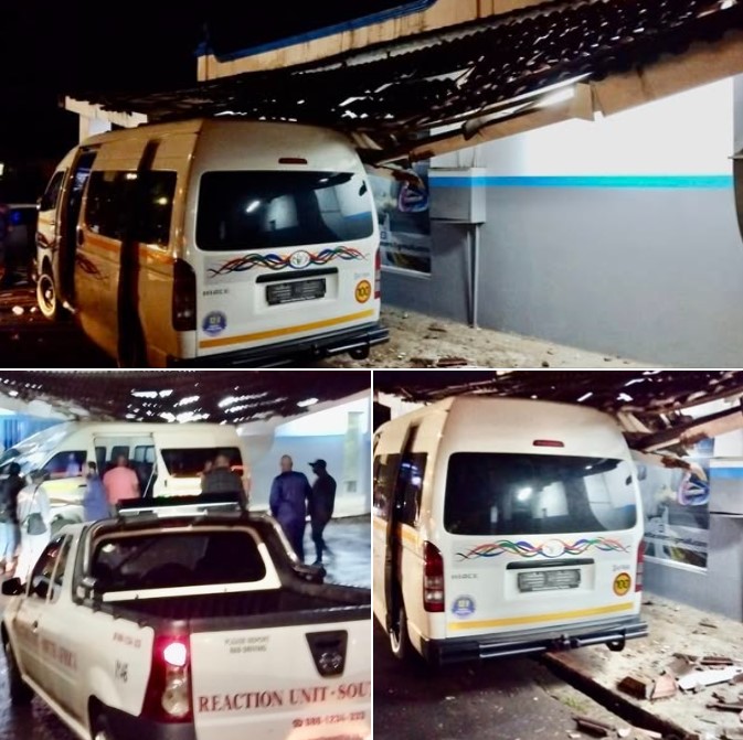 Minibus Crashes Into Business Premises: Tongaat - KZN