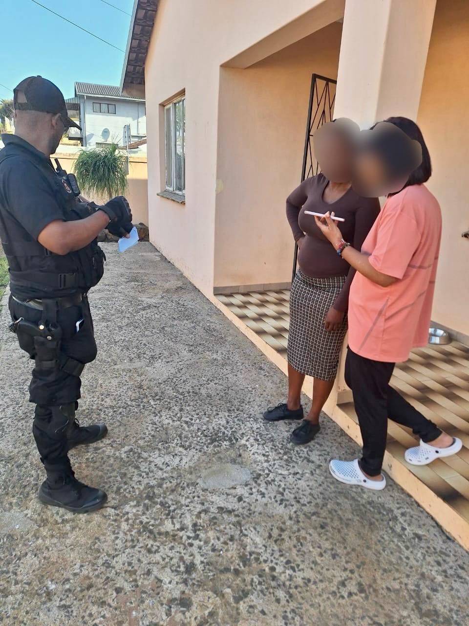 Female Robbed At Knifepoint: Grangetown - KZN