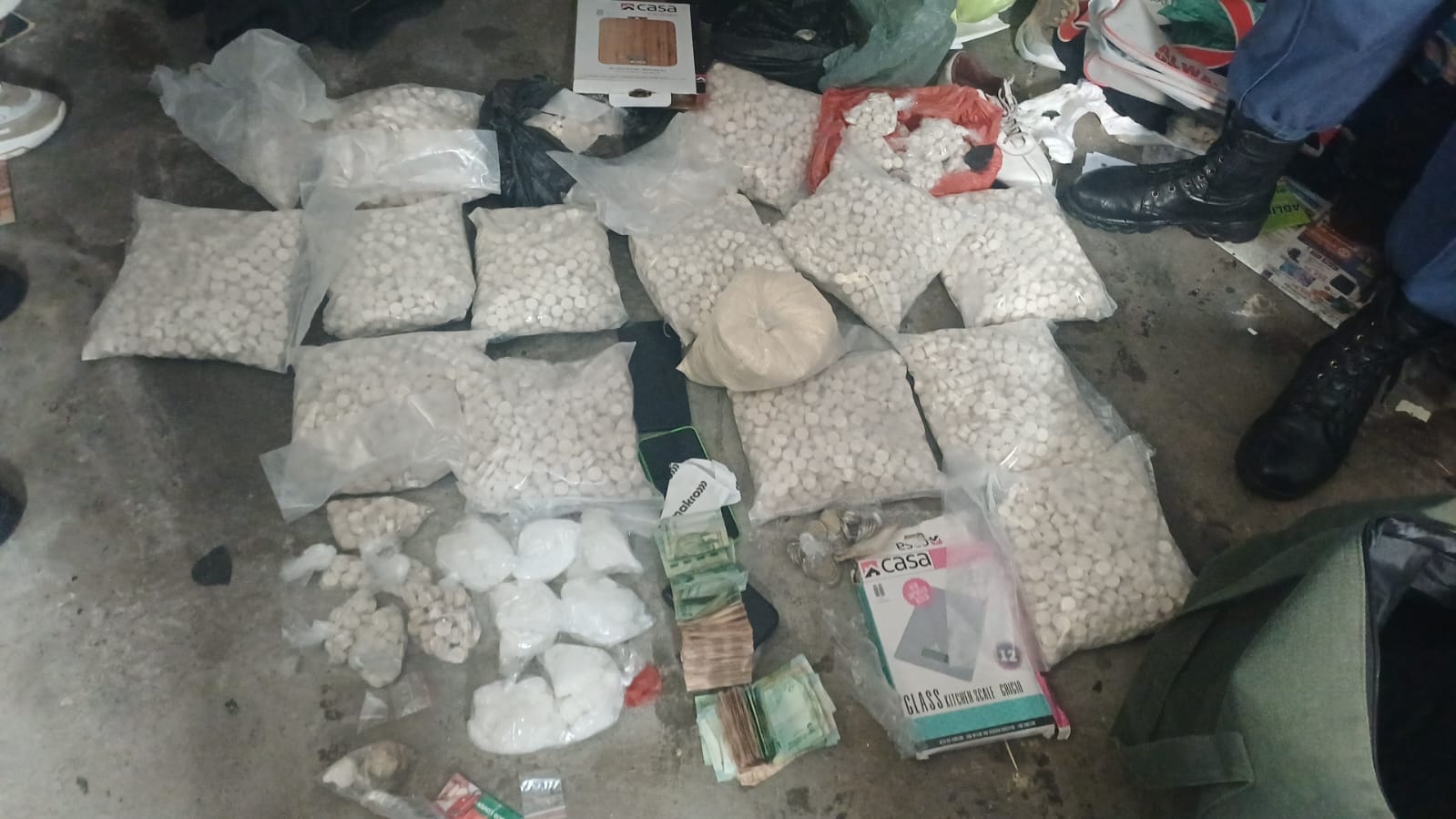 Police confiscate assault rifles and consignment of mandrax tablets