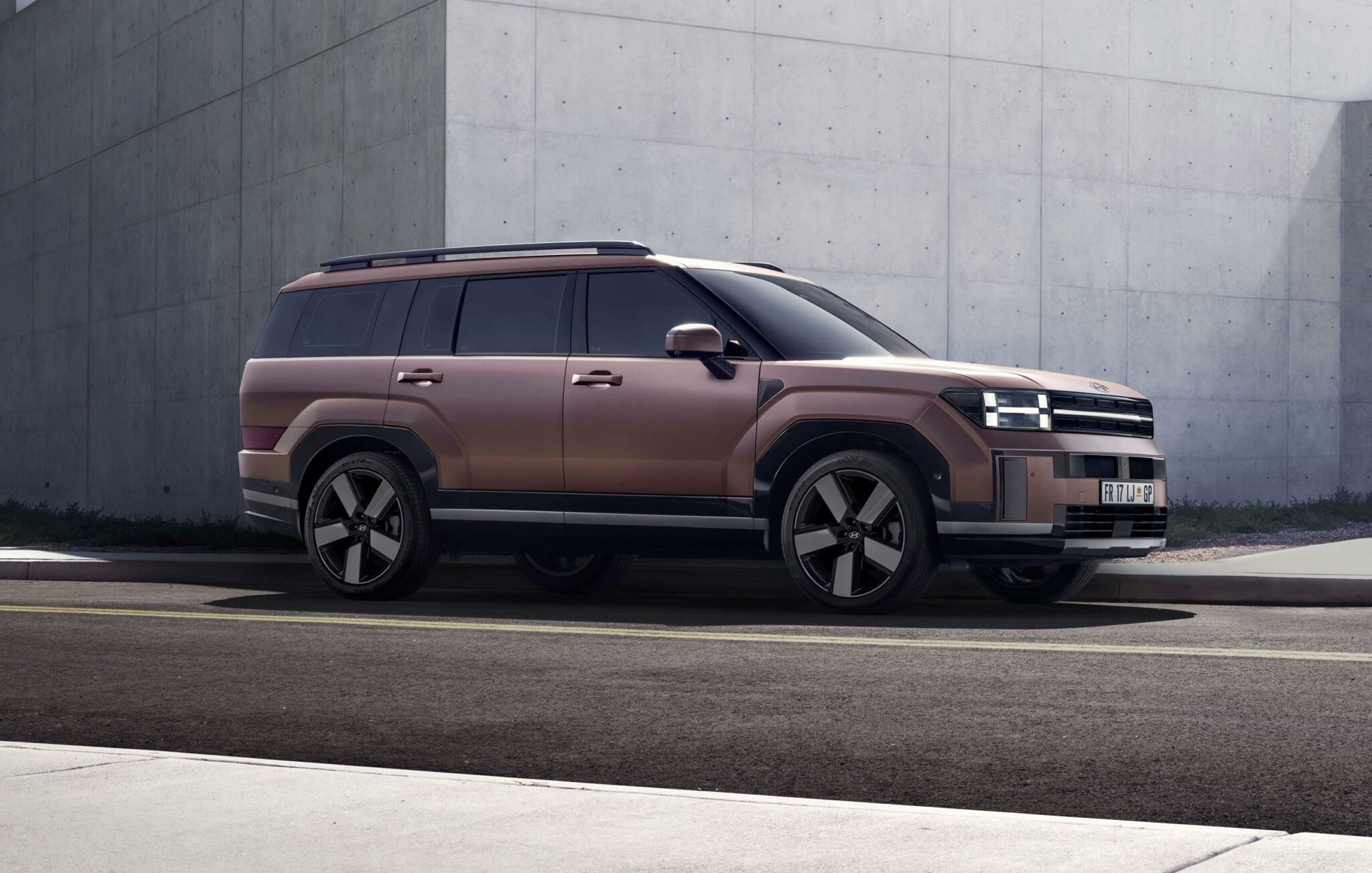 Hyundai SANTA FE Steals the Spotlight at 2025 SA Auto Week: A Game-Changer in Style and Innovation