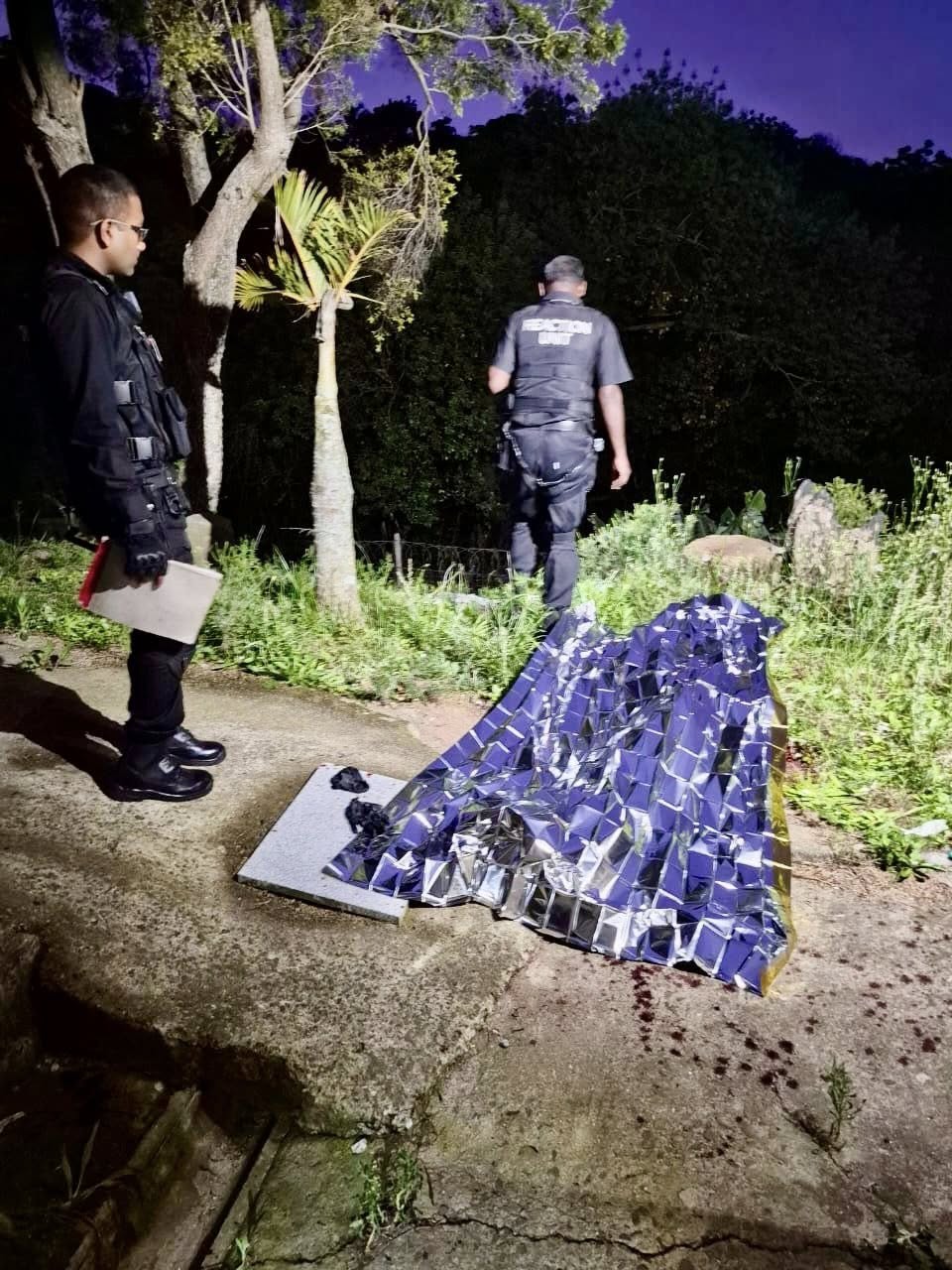 Robbery Victim Stabbed: Trenance Park - KZN
