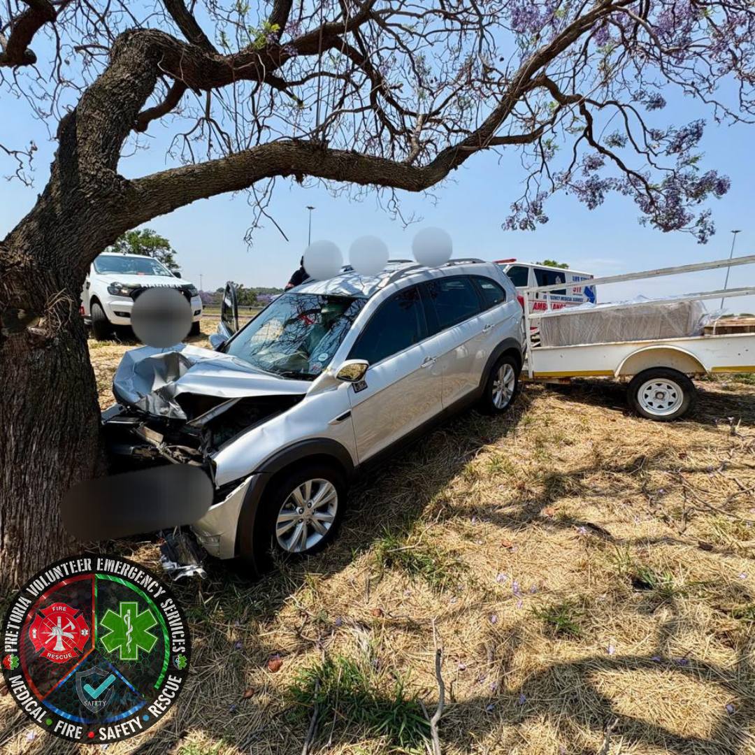 The driver of a vehicle towing a trailer loses consciousness and collides with a tree at the N1/N4 Interchange