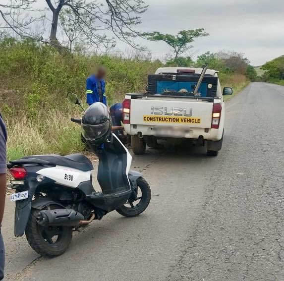 iPhone 11 Stolen in Attempted Hijacking: Wewe - KZN