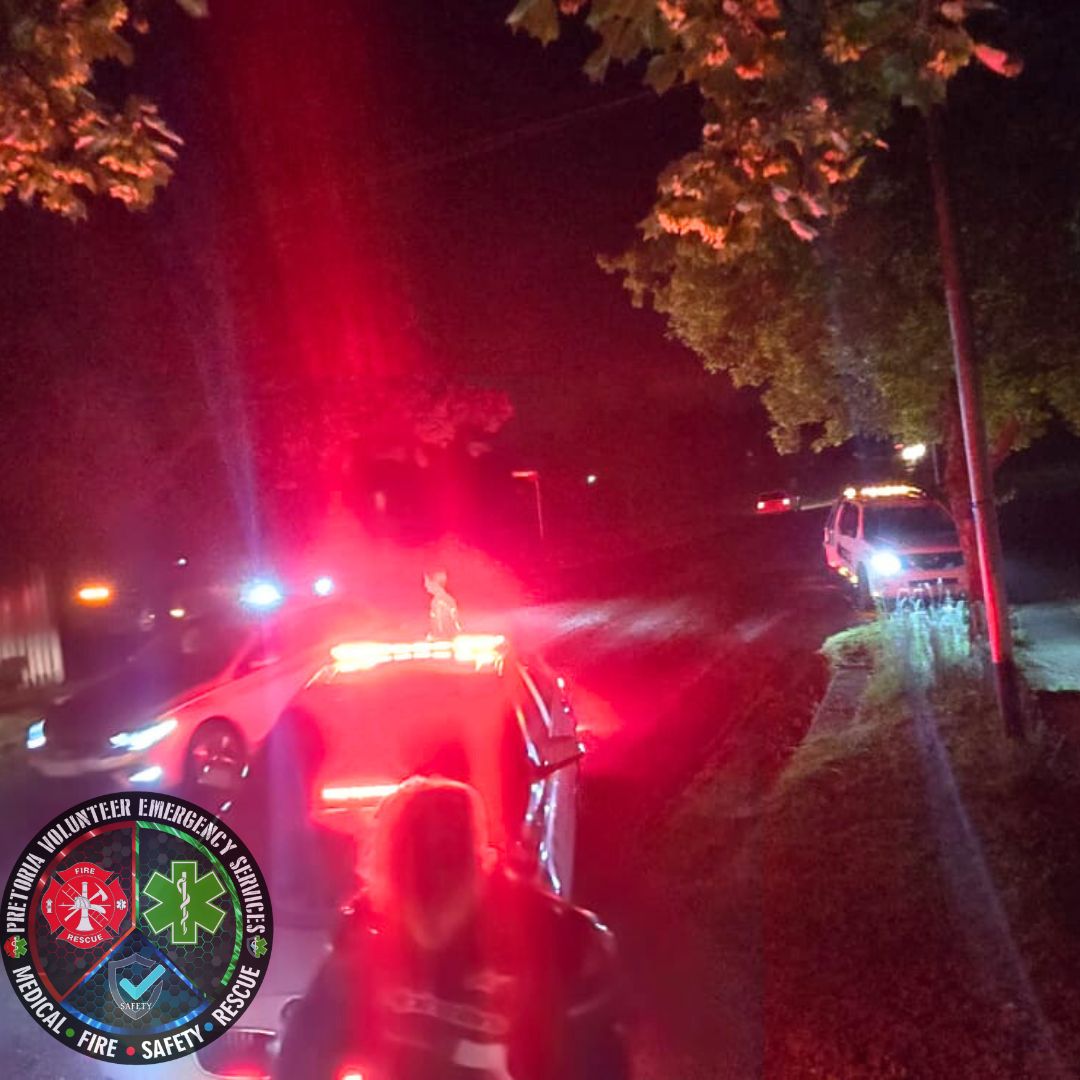 Driver injured in a road crash in Moot
