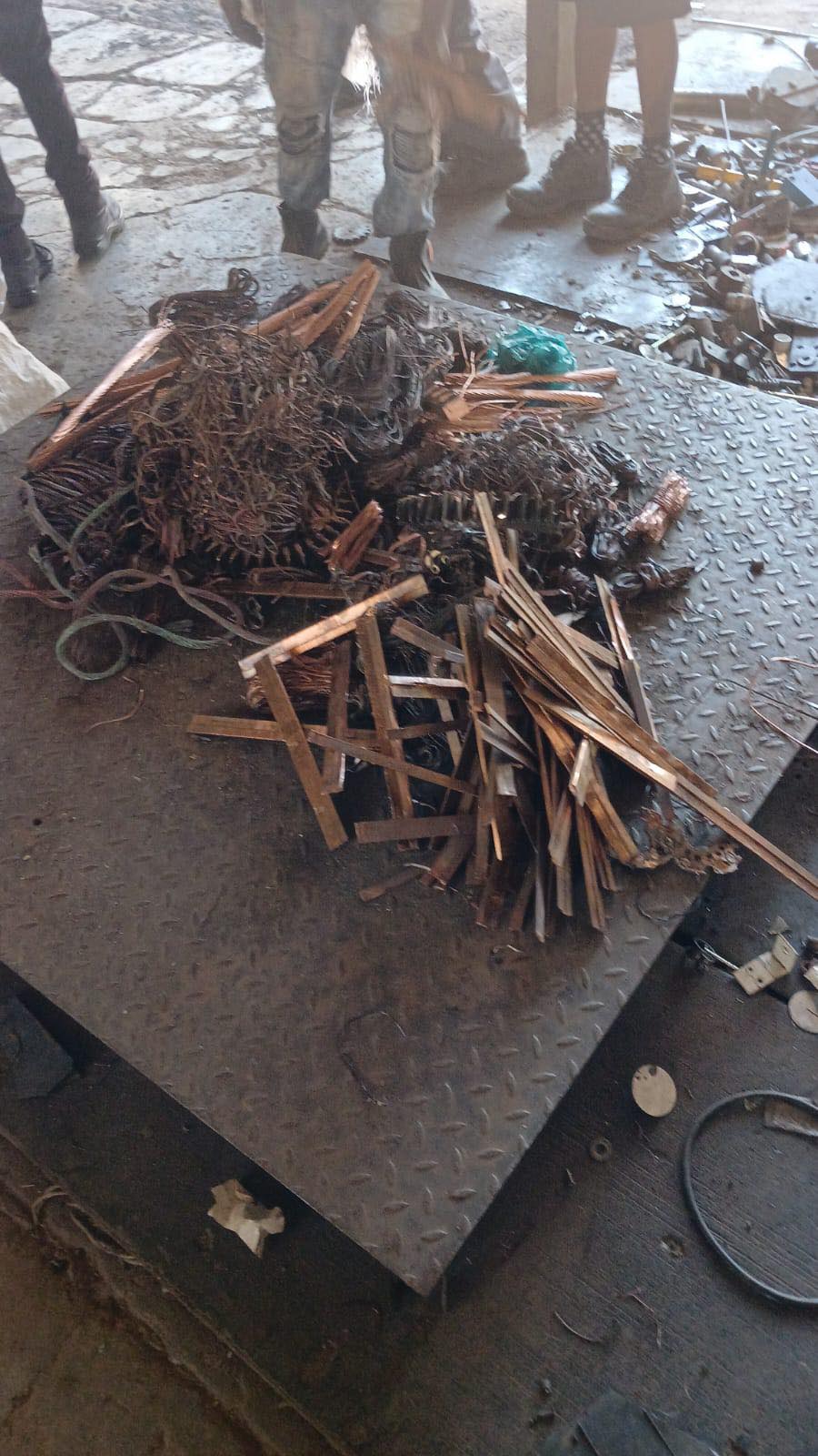 Suspect arrested in the possession of stolen copper cables