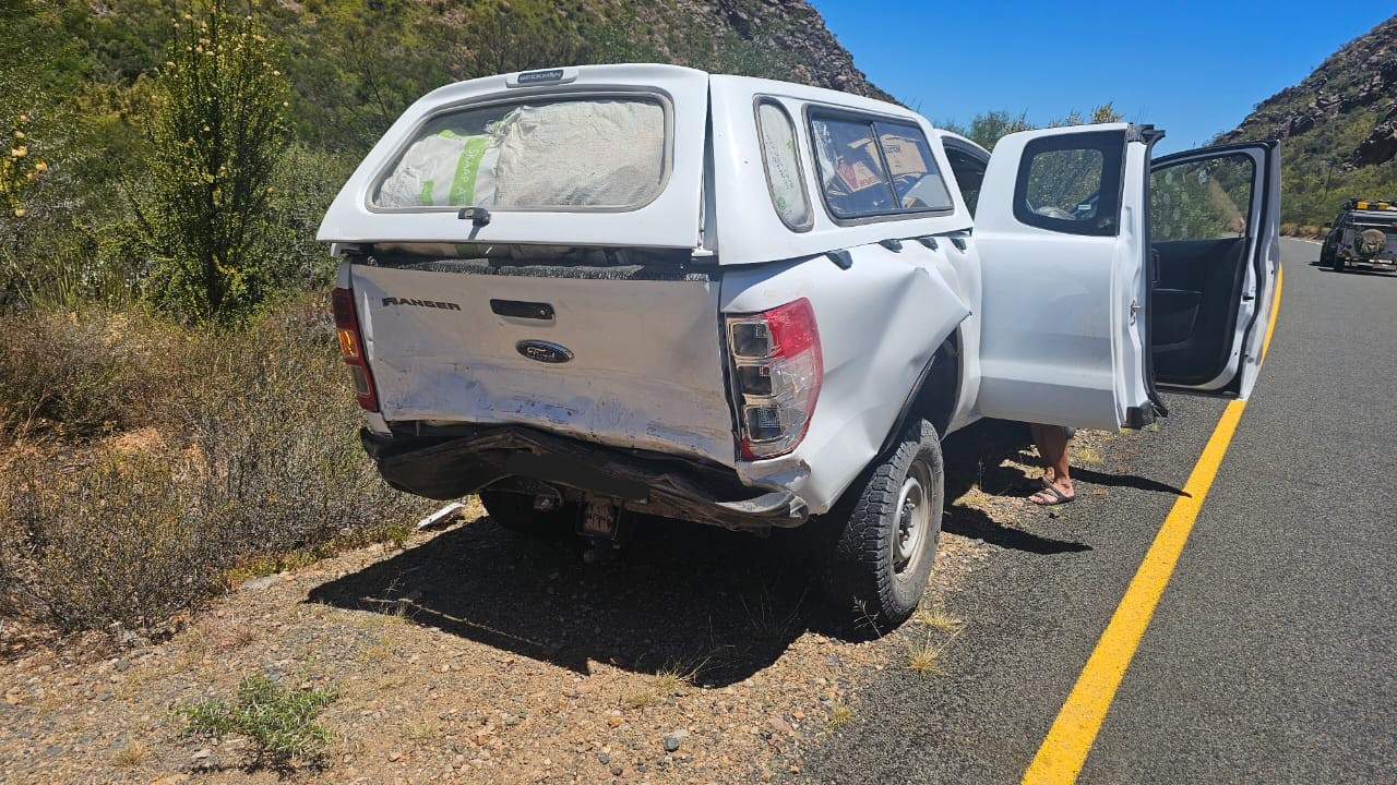 Fortunate escape from serious injuries in a collision outside De Rust