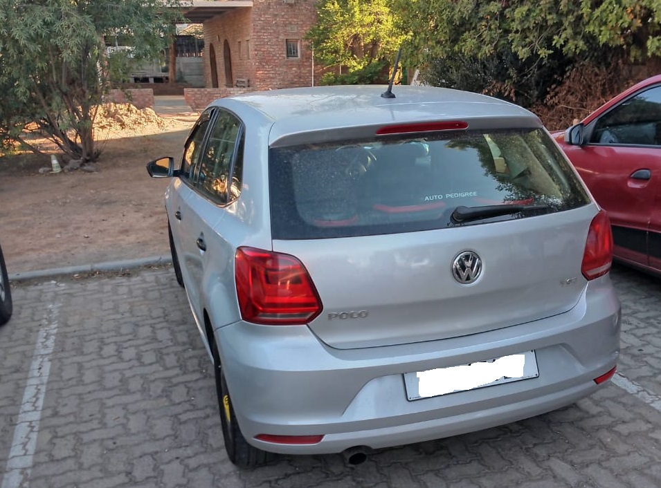 Police raided a premise at 11th Avenue, Bridgton in Oudtshoorn and confiscated tik and 300 mandrax tablets