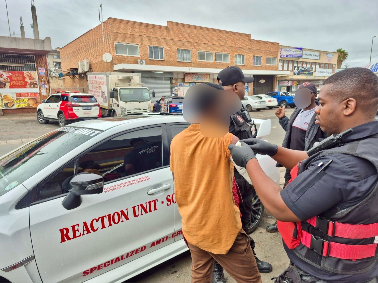Man Repeatedly Stabbed During Robbery Attempt: Verulam CBD - KZN