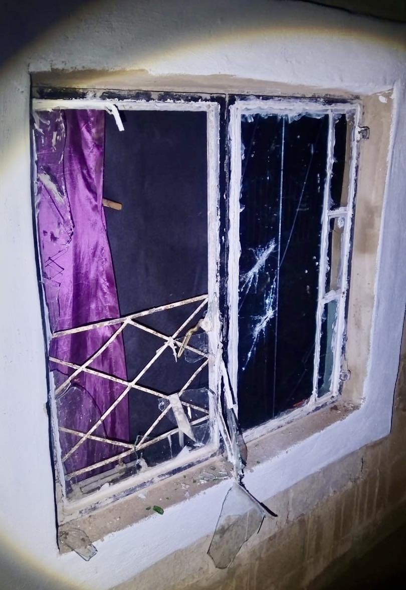 Suspected Robbers Stone Home To Lure Victims Outside: Amaoti - KZN