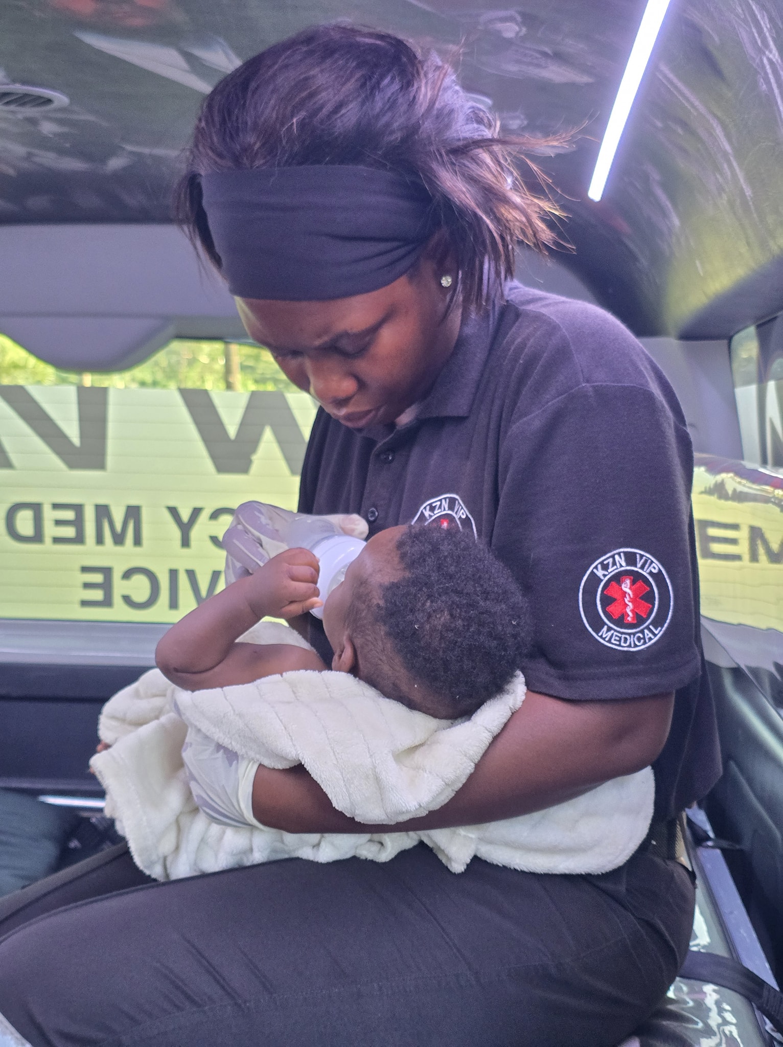 Abandoned baby rescued between Old Ottawa Main Road and Woodview Drive