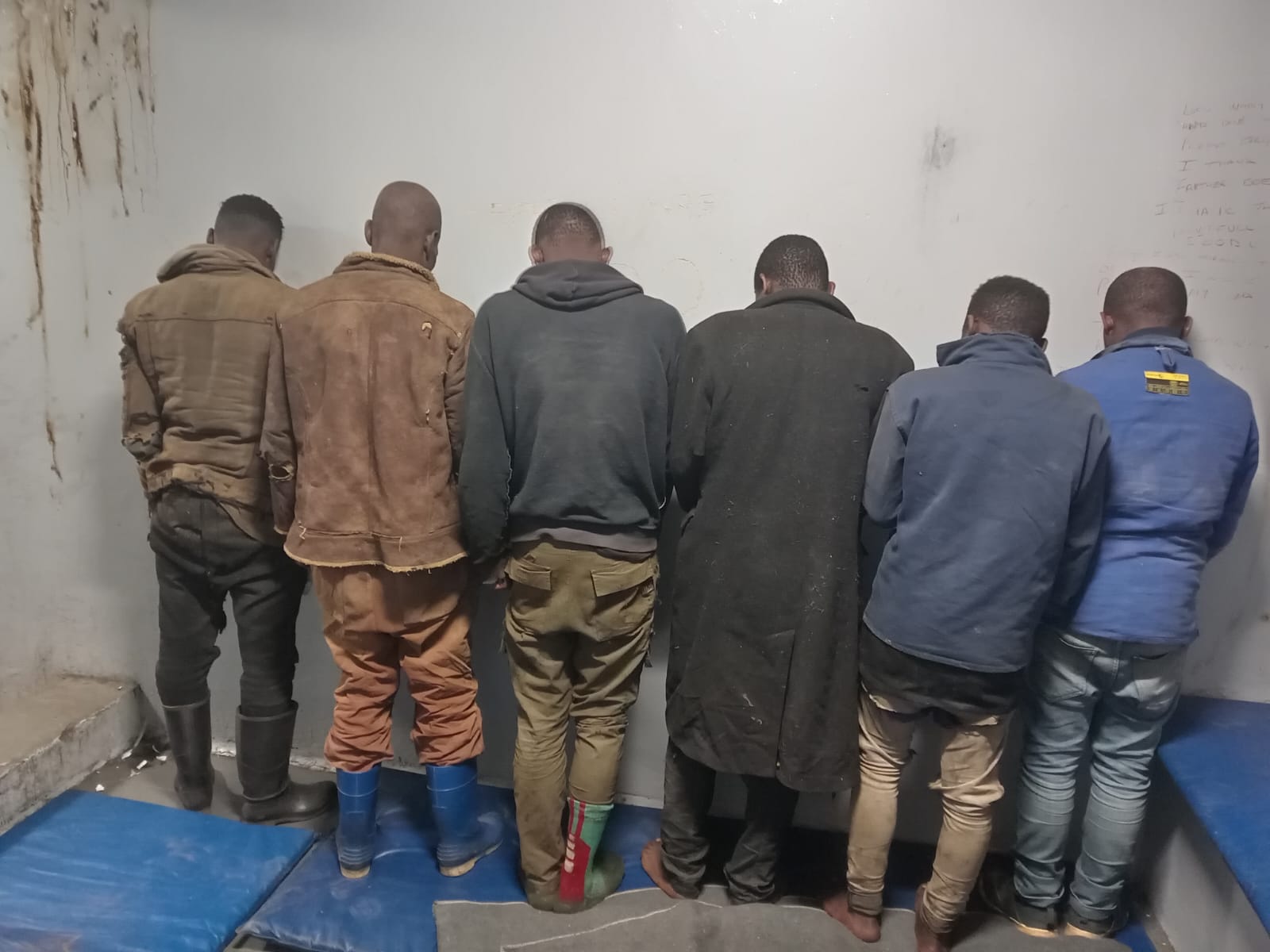 Copper cable theft suspects arrested on the corner of Mainreef Road in Cleveland