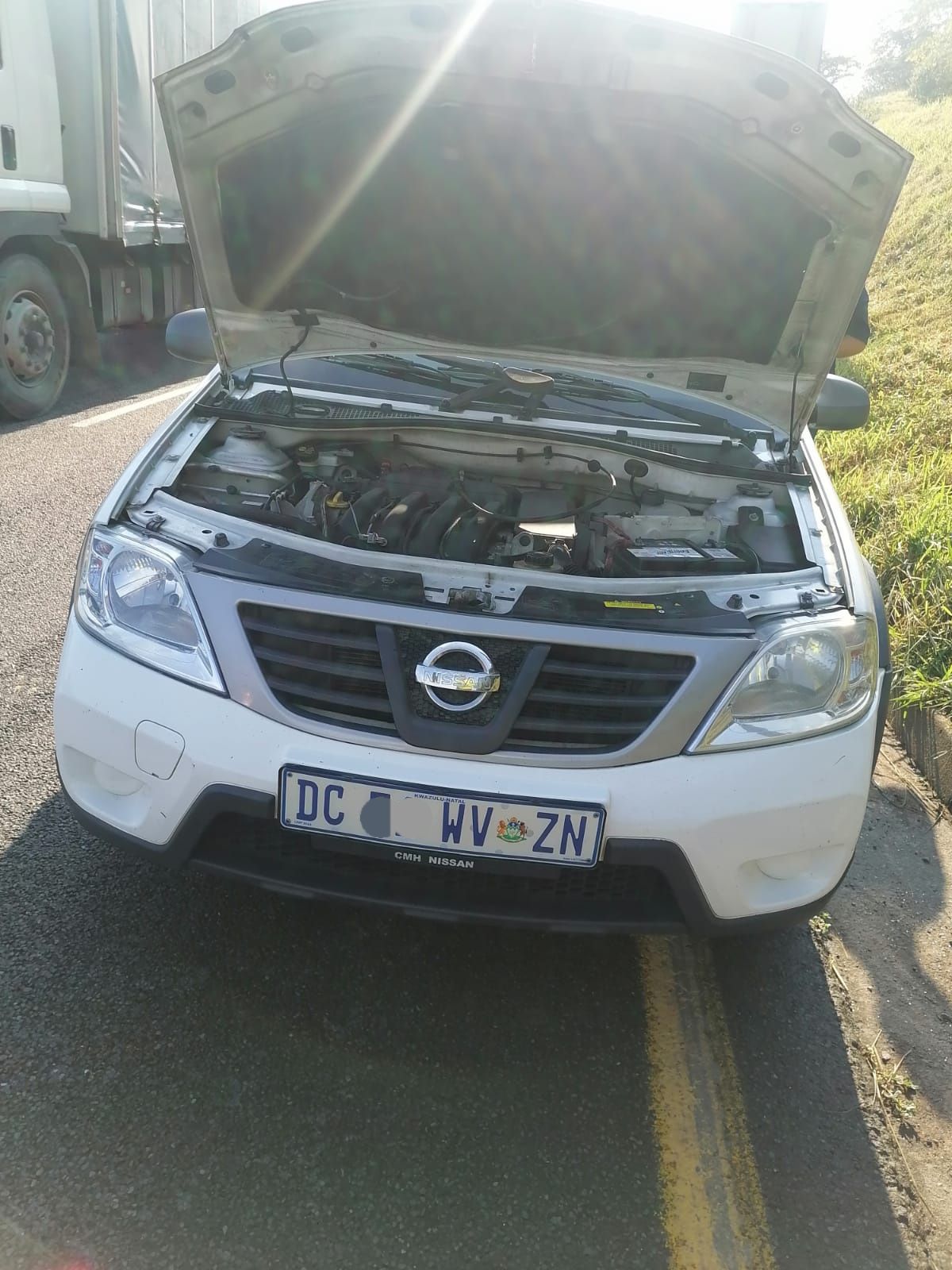 Vehicle broken down on the N3 Westbound before Pavilion