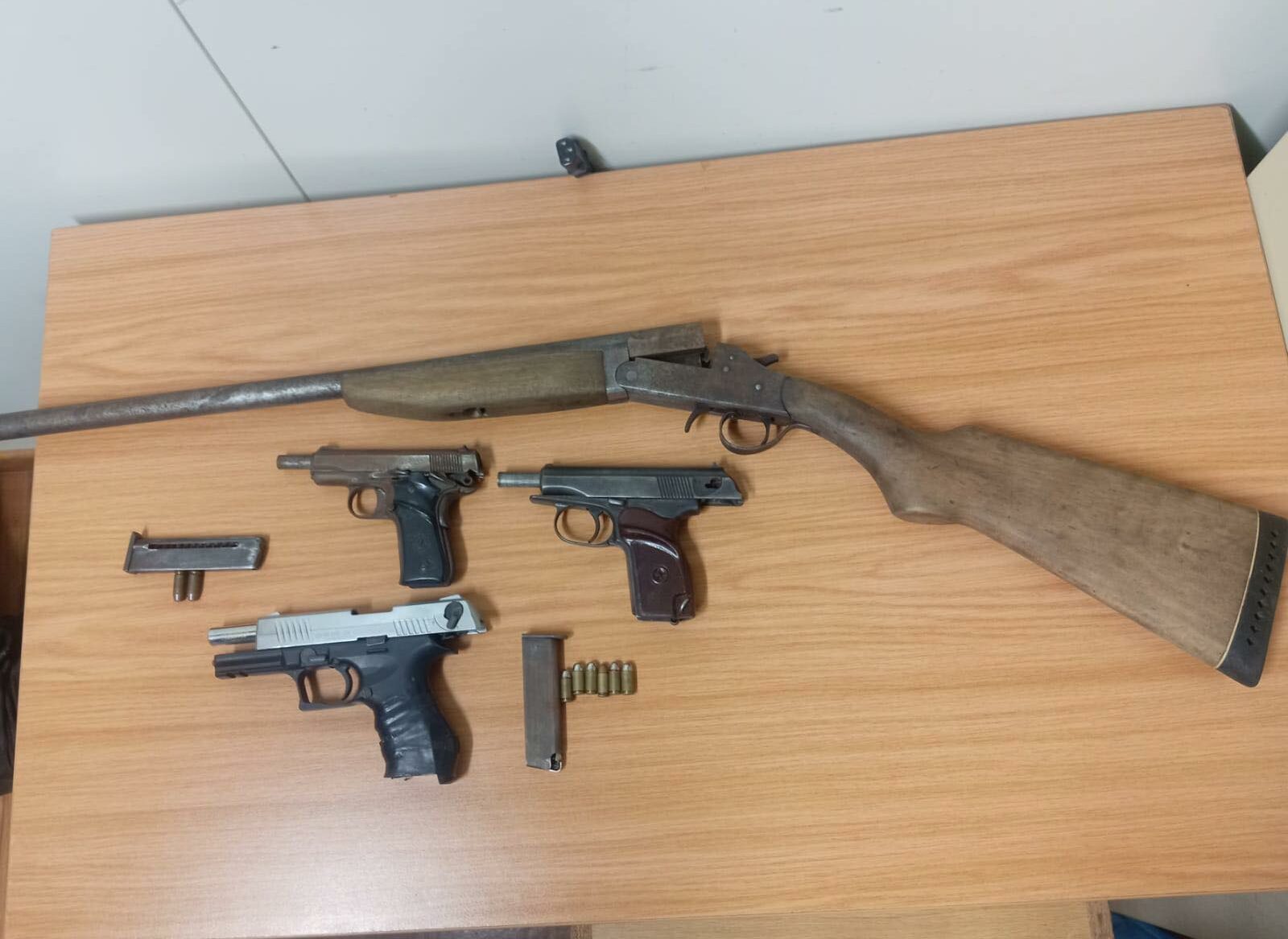 Two brothers arrested for unlawful possession of unlicensed firearms and ammunition at Bhojini locality in Willowvale