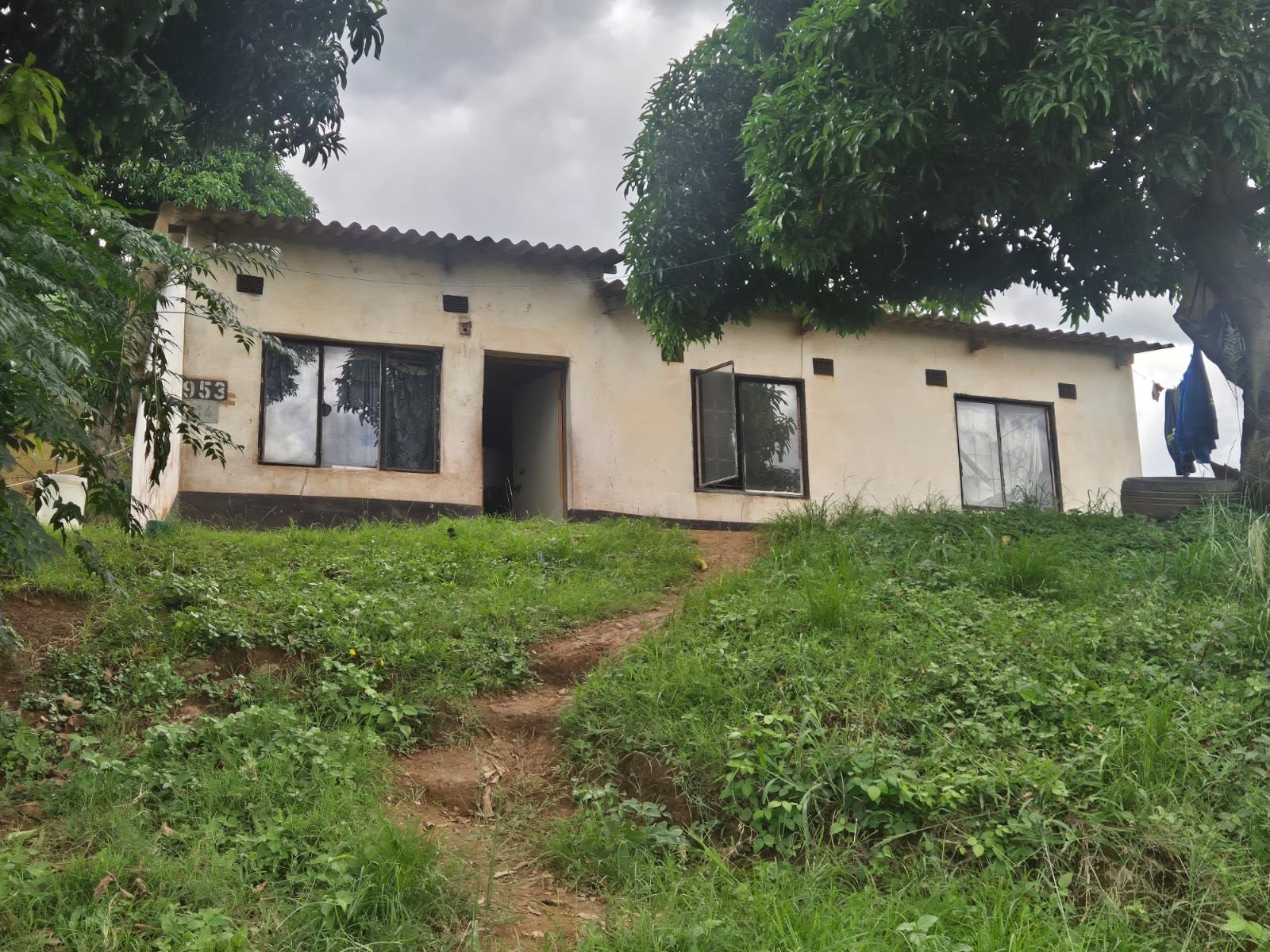 Two suspects were shot and fatally wounded in a shootout with police at Mzomusha area