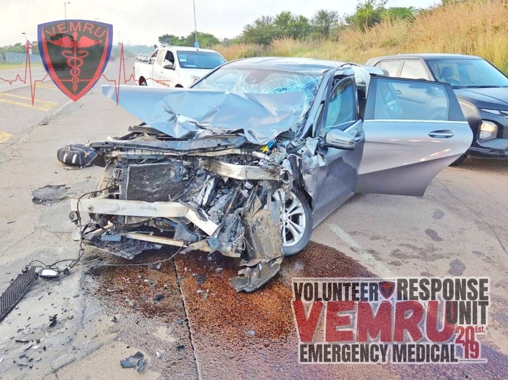Head-on collision on Garsfontein Road close to Woodlands Mall in the Pretorius Park area of Pretoria East
