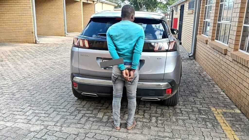 Robbery suspect arrested and stolen vehicle and household items recovered