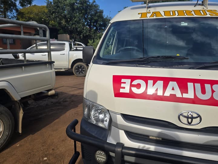 Farm worker shot during a robbery in the Holmbush area