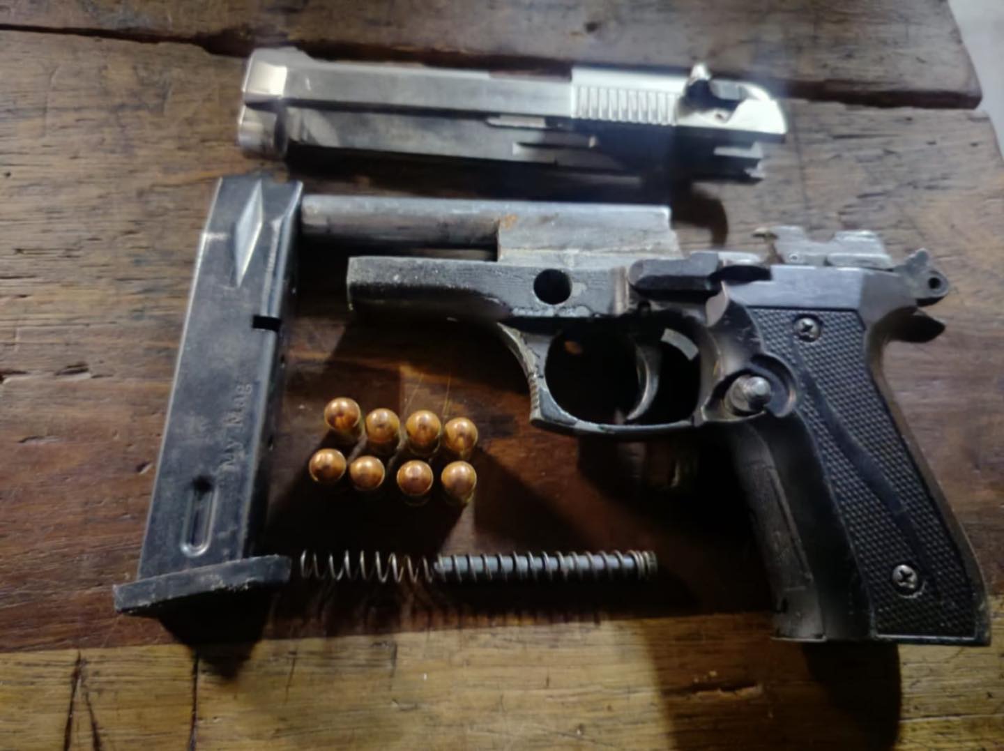 Firearm and drug arrests at Rosendal and Delft South