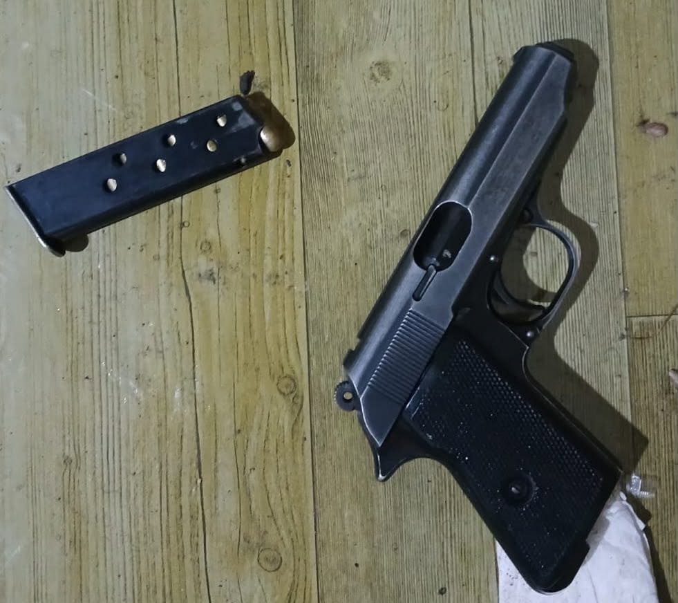 Two suspects arrested for the unlawful possession of unlicensed firearms and ammunition, Meadowlands