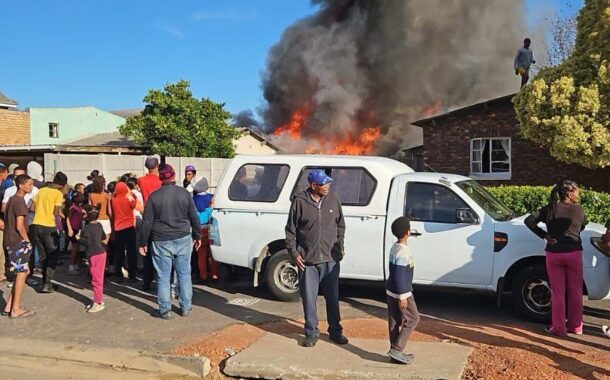 A fire destroyed 3 structures at Lantana Street, Paarl