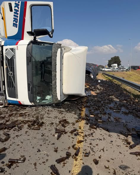 Truck rollover at the Griffiths Road on-ramp in the direction of OR Tambo International Airport