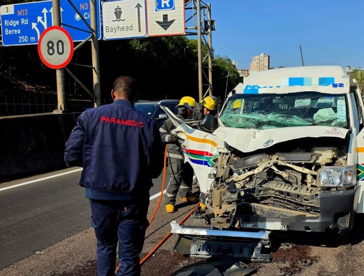 A taxi and two other vehicles collided on the N3, Pietermaritzburg, injuring 16 people